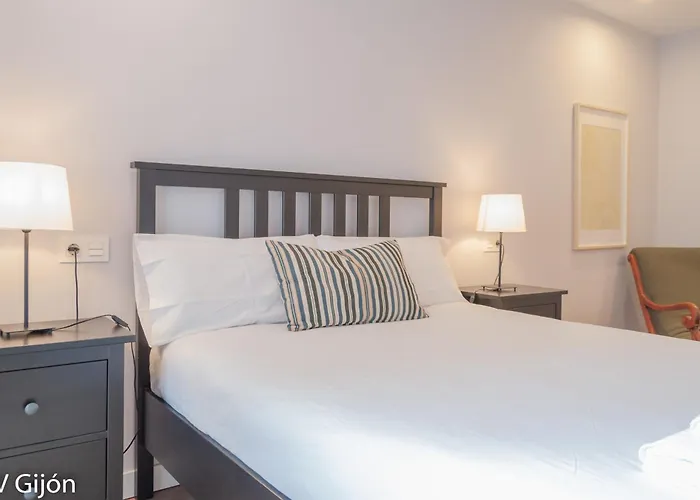 Avg Numa Guilhou 4 * Gijon